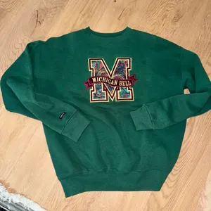 JanSport Michigan Crewneck thumbnail 1