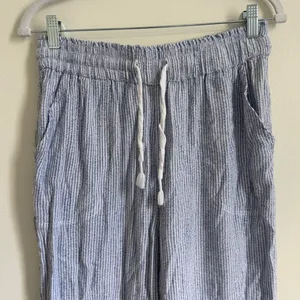 Aerie Real Good Gauze Striped High Waisted Pants Size Medium blue white boho thumbnail 4