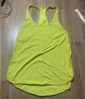 Lululemon tank top thumbnail 1