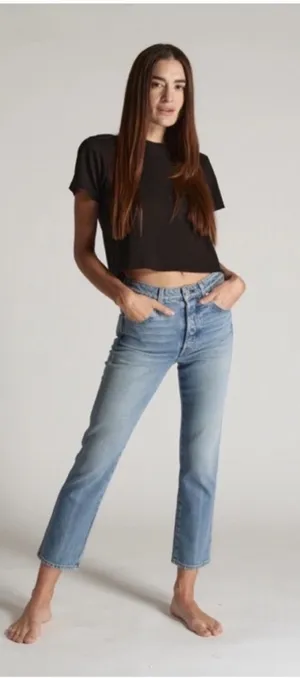AMO Chloe Cropped Jeans in Forever Young‎ Wash size 24 Straight Leg Ankle thumbnail 1