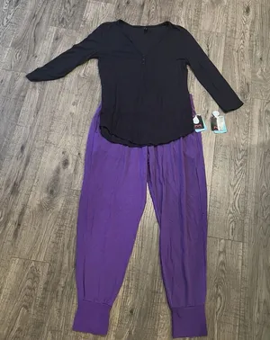 Maidenform Women’s Longe‎ Set Medium thumbnail 1
