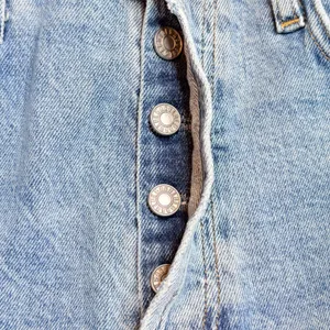 AGOLDE Nico High Rise Straight Leg Jeans Light‎ Wash Distressed Raw Hem Size 25 thumbnail 9