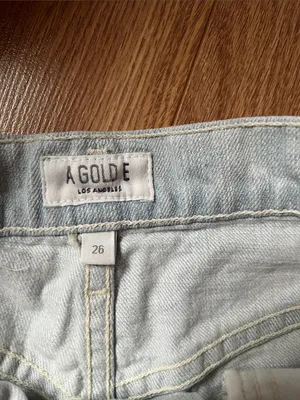 AGOLDE Anja Distessed Denim Shorts Size 26 thumbnail 3