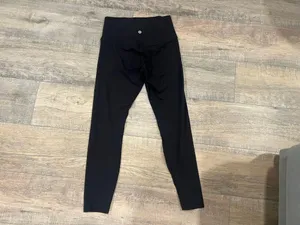 Lululemon Black Align Leggings 25” thumbnail 3