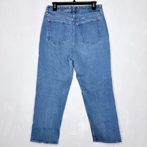 Abercrombie & Fitch Curve Love Vintage Straight Jeans thumbnail 8