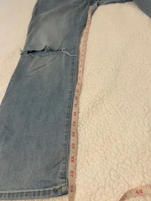 Old Navy Kicker Bootcut Light Blue Denim Jeans thumbnail 4