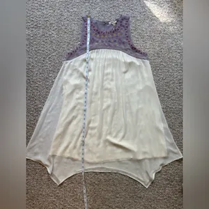Mystree Embroidered‎ Yoke Dress Crinkle Chiffon Cream Gold Lavender NWT Large thumbnail 8
