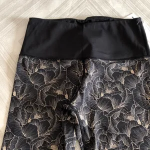 Varley Estrella Black with Floral Print Leggings Size M thumbnail 3