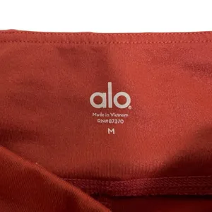 Alo Yoga Sz Medium Edge Sunbaked Capri Airbrush Crop Leggings Burnt Orange Pants thumbnail 7