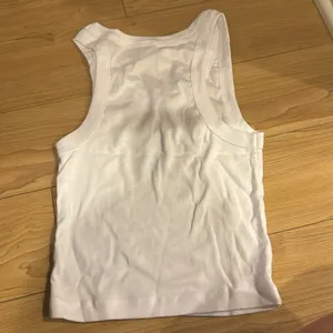Benefit Wild Wild West tank Size M thumbnail 2