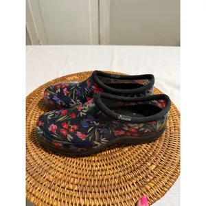 Sloggers Women Navy Blue Floral Waterproof Garden Shoes Rain Clogs Size 8 thumbnail 3