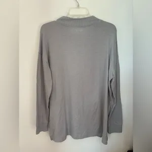 Abercrombie & Fitch Soft A&F Cozy Turtleneck Sweater Large Gray thumbnail 10