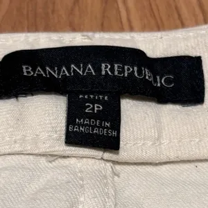 Banana Republic Button Fly Raw Hem Denim Pencil‎ Skirt Women 2P Cream Minimalist thumbnail 4