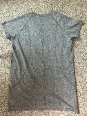 Peloton Lululemon Swiftly Tech thumbnail 2