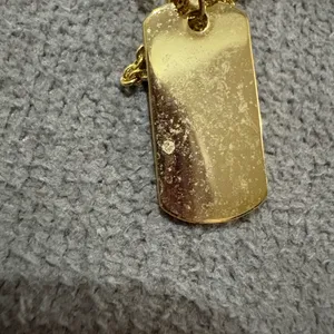 Delicate Gold Necklace with Floral Pendant thumbnail 5