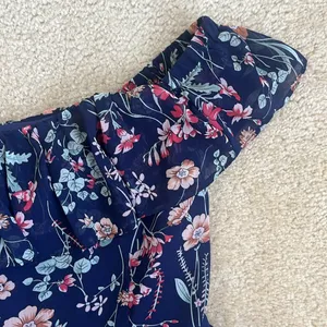 Like New Lulus My Favorite Floral Print Navy Blue Mini Dress in Women's Small thumbnail 6
