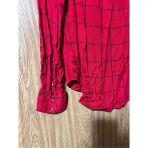 A New Day Red Plaid Button Up Top Woman’s Size Medium thumbnail 7