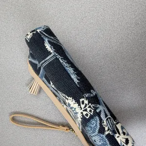 Spartina 449 Wristlet Womens OS Blue Floral Linen Leather Tassel Daufuskie * thumbnail 8