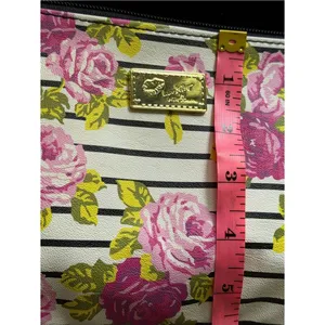 Luv Betsey by Betsey Johnson Floral Stripe Crossbody Wristlet Pink Roses Y2K thumbnail 7