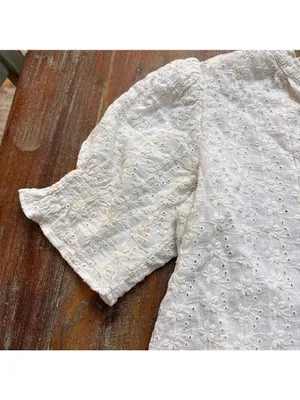 Mod Goddess White Floral Eyelet Blouse Medium Boho thumbnail 3