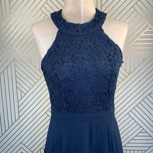 Lulu's Love Poem Lace‎ Halter Gown in Navy Blue thumbnail 4