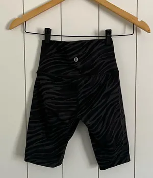 Lululemon Wunder Train Shorts Black Zebra thumbnail 3