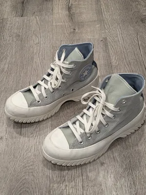 Converse Chuck Taylor All Star Lugged 2.0 High-Top Sneakers Womens 7 thumbnail 6