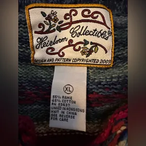 Vintage Heirloom Collectibles Colorful Striped Zip-Up Sweater thumbnail 4