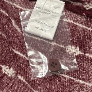 Garnet Hill Sweater Womens Large Signature Eco Merino Wool Cardigan Maroon thumbnail 5