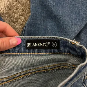 Blank NYC Lowrise Bell Bottom Flare Jeans thumbnail 7