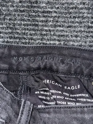 American Eagle Mom Straight Jeans Black Distressed Denim Women’s Sz 8 High Rise thumbnail 8