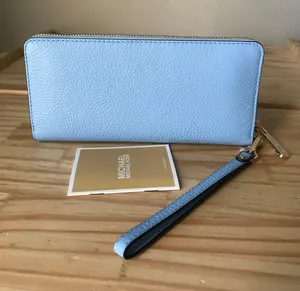 Michael Kors Wallet thumbnail 2