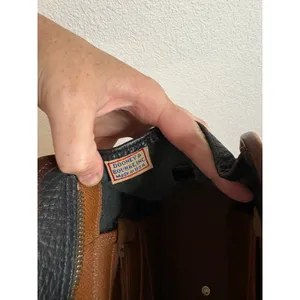 Vintage Dooney & Bourke Black and Tan Satchel All Weather Leather No Strap thumbnail 7