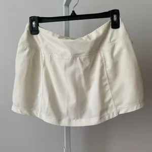 Nike M White Skort Dri-Fit Tennis Golf Athletic Skirt Slit Logo‎ Preppy Acedemia thumbnail 7