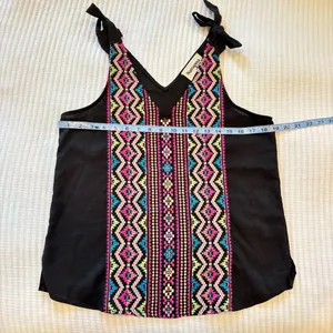 Savanna Jane the Bella Horatio Ribbon Tie Linen Blend Embroidered Tank Women's S thumbnail 9
