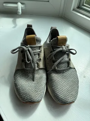 New Balance Sneakers thumbnail 3