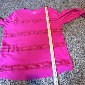 Croft & Barrow Womens 1X Magenta‎ Pink Crochet Lace Long Sleeve Top Blouse thumbnail 6