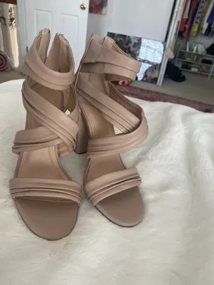 Nude Heels Tan Size 7 thumbnail 2