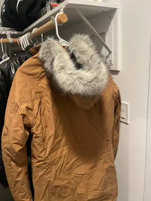 Columbia Women’s Winter Jacket thumbnail 3