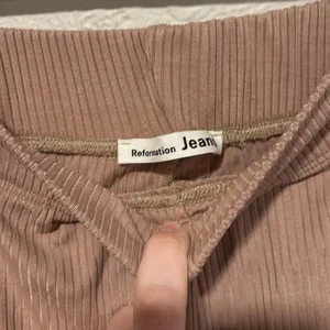 REFORMATION JEANS Whitney Knit Lounge High Rise Pants in Pink Taupe Size Small thumbnail 3