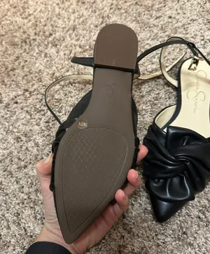 Jessica Simpson Flats thumbnail 4