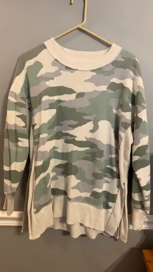 Aerie Sweatshirt thumbnail 1