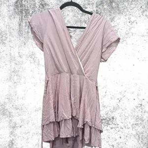 Altar'd State Pink Ruffle Tiered‎ Romper Mauve V-Neck Short Sleeve Medium thumbnail 2