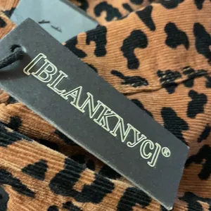 NWT BlankNYC Leopard Corduroy Mid-Rise Skinny Jeans SZ-31 Brown Black thumbnail 9