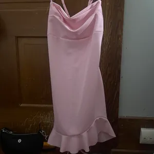 Lucy in the Sky pink ruffle mini dress, soft, stretchy fabric, only worn once for hoco thumbnail 2