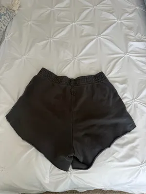 aerie Black Elastic-Waist Athletic Shorts thumbnail 2