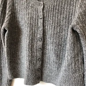 Abercrombie and Fitch Grey Crew Neck Cardigan Size M thumbnail 3