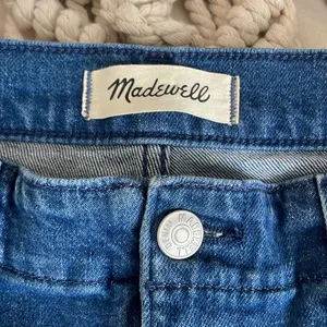 MADEWELL The Perfect Vintage Jean in Medium Indigo Wash: Seamed Edition Size 28 thumbnail 11