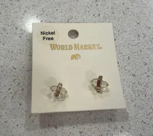 Crystal Stud Earrings Gold thumbnail 1