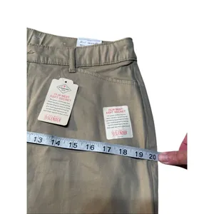 St. John’s Bay Capris- Khaki/ Mid Rise/Sz 14 NWT thumbnail 5
